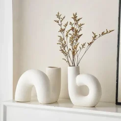 Solis Keramikvase – Eleganter Akzent für die Inneneinrichtung