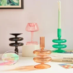 Spiralförmige Kerzenhalter – Modernes geometrisches Dekor