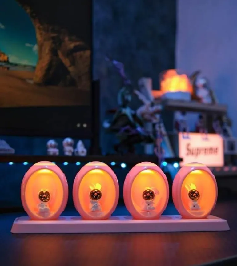 Sprachgesteuerte LED-Nachtlampe – Buntes Stimmungslicht