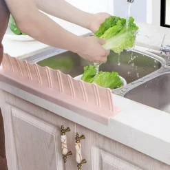 Spritzschutz für die Küchenspüle – Wasserbarriereschutz