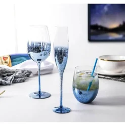 Sternenblaues Kelchset – Elegante Weingläser für Cocktails, Champagner, Whisky