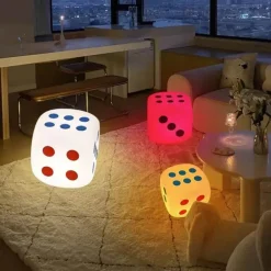 Stimmungsvolle Würfel-Stehleuchte – Stilvolle Nachttischbeleuchtung