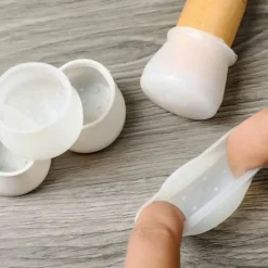 Stuhlbeinkappen aus Silikon – Möbelbodenschutz