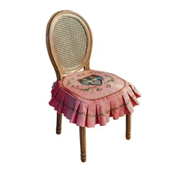 Stuhllehnenbezug im Retro-Stil mit Kaninchenmotiv – Stilvolles Esszimmerdekor