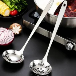 Suppenkelle aus Edelstahl mit langem Griff, Sieb – langlebiges Küchenutensil