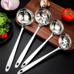 Suppenkelle aus Edelstahl mit langem Griff, Sieb – langlebiges Küchenutensil