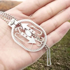 Survival Utility Card – Kompaktes Multitool für Outdoor-Abenteuer