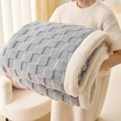 Susanna Decke – Kuschelweiche Überwurfdecke