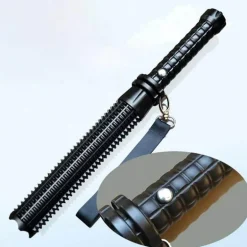 Taktische wiederaufladbare Taschenlampe - Selbstverteidigungswerkzeug