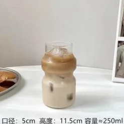 Tassen aus Borosilikatglas – hitzebeständiges Trinkgeschirr für Kaffee, Tee, Milch und Saft