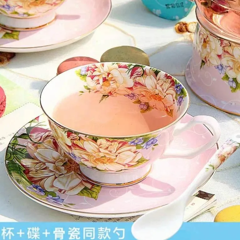 Teeservice aus Bone China – 1000 ml Teekanne mit Tassen für den Nachmittagstee
