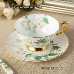 Teeservice „Camellia“ aus Bone China – Teekanne und Tassen aus Porzellan, Zuckerdose