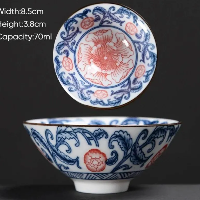 Teetasse aus Keramik – Sake-Tasse aus blau-weißem Porzellan