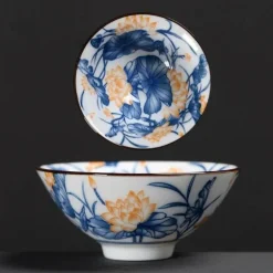 Teetasse aus Keramik – Sake-Tasse aus blau-weißem Porzellan