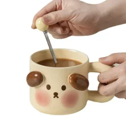 Tierbecher-Set – Schwein und Hund mit Deckel, Löffel und Untertasse für Kaffee