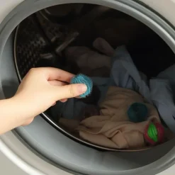 Tierhaarentfernungsball - Mini-Fusselentferner für Kleidung