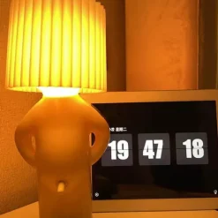 Tischlampe „Naughty Boy“ – süße Beleuchtung fürs Kinderzimmer