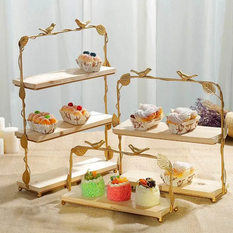 Tortenständer aus Blattgold – Elegante, dekorative Dessert-Ausstellung