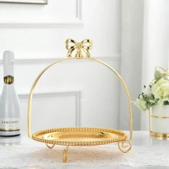 Tortenständer mit Perlen und Schleife – Elegante Dessert-Ausstellung