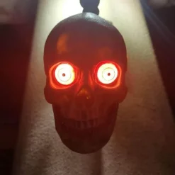 Totenkopf LED Nachtlicht - Gruselige Halloween Dekoration