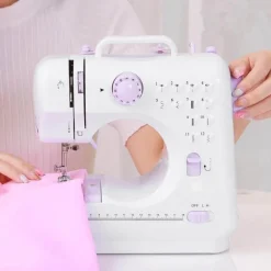 Tragbare elektrische Mini-Nähmaschine – einfache Verwendung auf Reisen