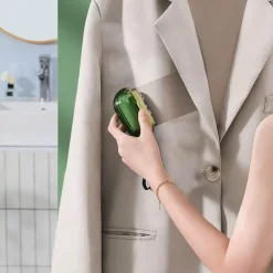 Tragbarer Fusselrasierer - 2-in-1-Stoffrasierkamm