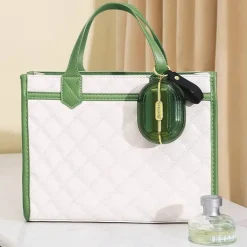 Tragbarer Fusselrasierer - 2-in-1-Stoffrasierkamm