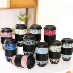 Tragbarer Keramikbecher mit Deckel – Kaffee- und Teetasse für Paare