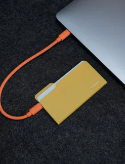 Tragbarer Touchscreen-Smart-TV – Ultramobiles Design