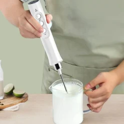 Tragbarer wiederaufladbarer Milchaufschäumer – 3-in-1-Schaummacher