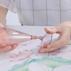 Tragbares Reise-Weinglas-Set – zusammenklappbare Flasche und Gläser