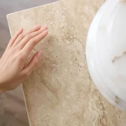 Travertin-Akzenttisch - Martine Beistelltisch