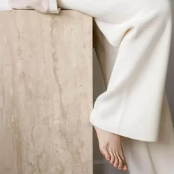 Travertin-Akzenttisch - Martine Beistelltisch