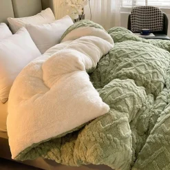 Ultradicke Marcella-Decke – kuschelig warm und weich