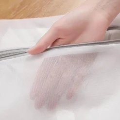 Ultra-strapazierfähiger Wäschesack aus Netzstoff – Weißer Schuh- und Socken-Organizer