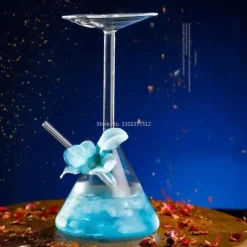 Umgedrehte Martinigläser – Einzigartiges Cocktailglas