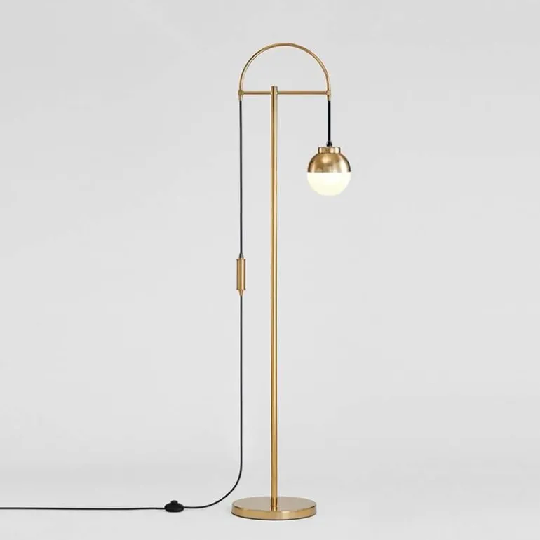 Verstellbare Needle Stehlampe - Modernes Stehlicht