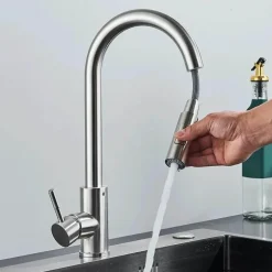 Verstellbarer goldener hoher Wasserhahn – minimalistisches Design