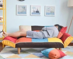 Verstellbares Zweisitzer-Sofa – farbenfrohes, modernes Stoffsofa