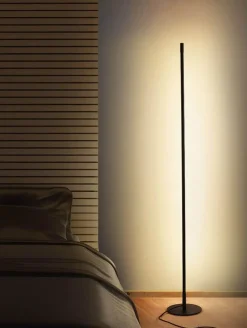 Vertical Floor Lamp - Elegant Home Lighting