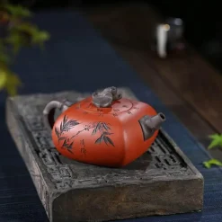 Vintage Handgemachte Teekanne - Authentische Keramik Teekanne