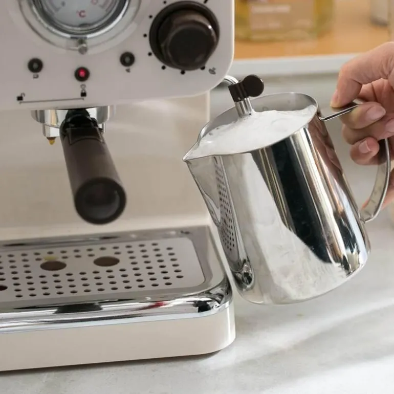 Vintage italienische Espressomaschine - Klassische Kaffeemaschine