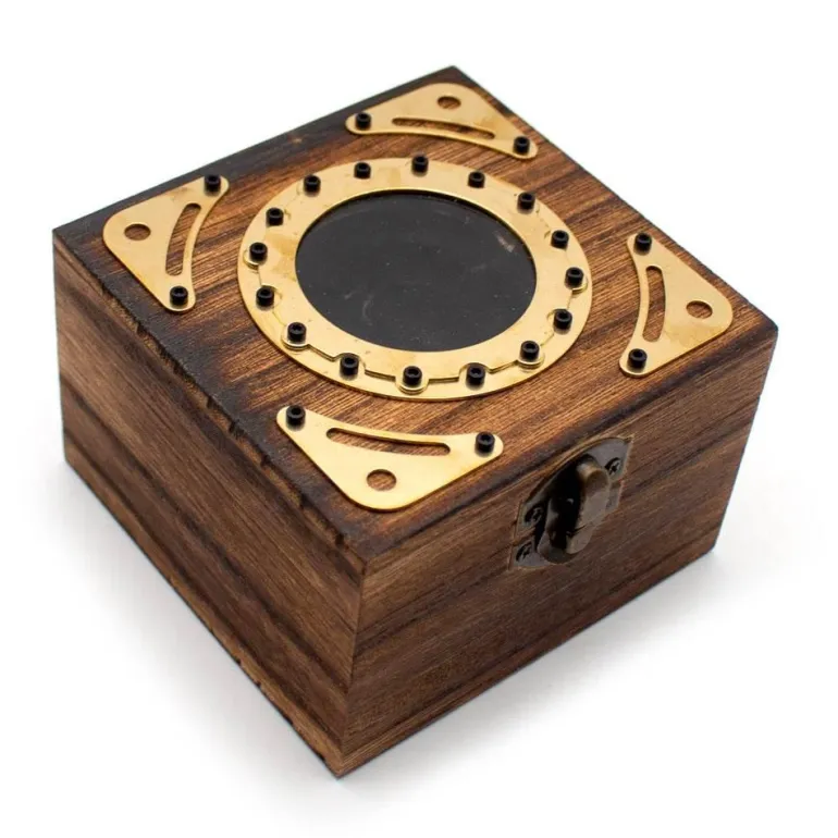 Vintage Kerosinfeuerzeug - Uhrwerk Flammendesign