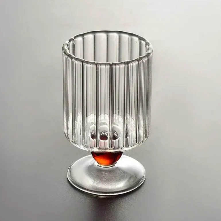 Vintage Nordische Weinkelche mit geriffeltem Stiel - Glasbecher-Set mit Perlen