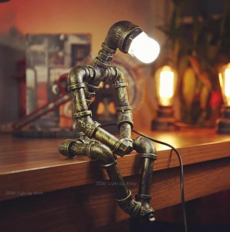 Vintage Robot Lamp - Creative Iron Table Light