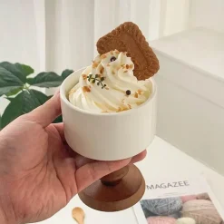 Vintage-Dessertkelch aus Keramik – Schale mit Holzstiel, 220 ml