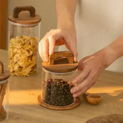 Vorratsdose aus Glas mit Holzgriff – Eleganter Küchen-Organizer