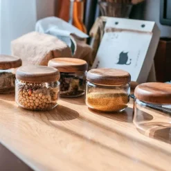 Vorratsglas aus Glas mit Deckel aus Akazienholz – 300 ml Gewürzbehälter für trockene Lebensmittel