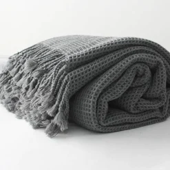 Waffelstrickdecke – weicher, atmungsaktiver Überwurf in Volltonfarbe für das Schlafsofa
