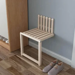 Wandklappstuhl – platzsparendes Design für Zuhause oder das Büro